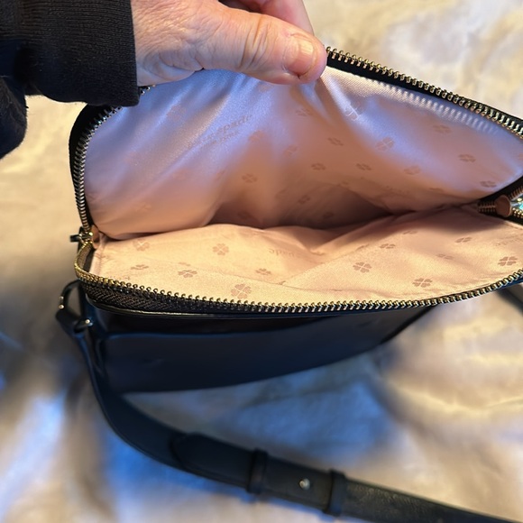 NWOT Kate Spade leather crossbody - Picture 6 of 6